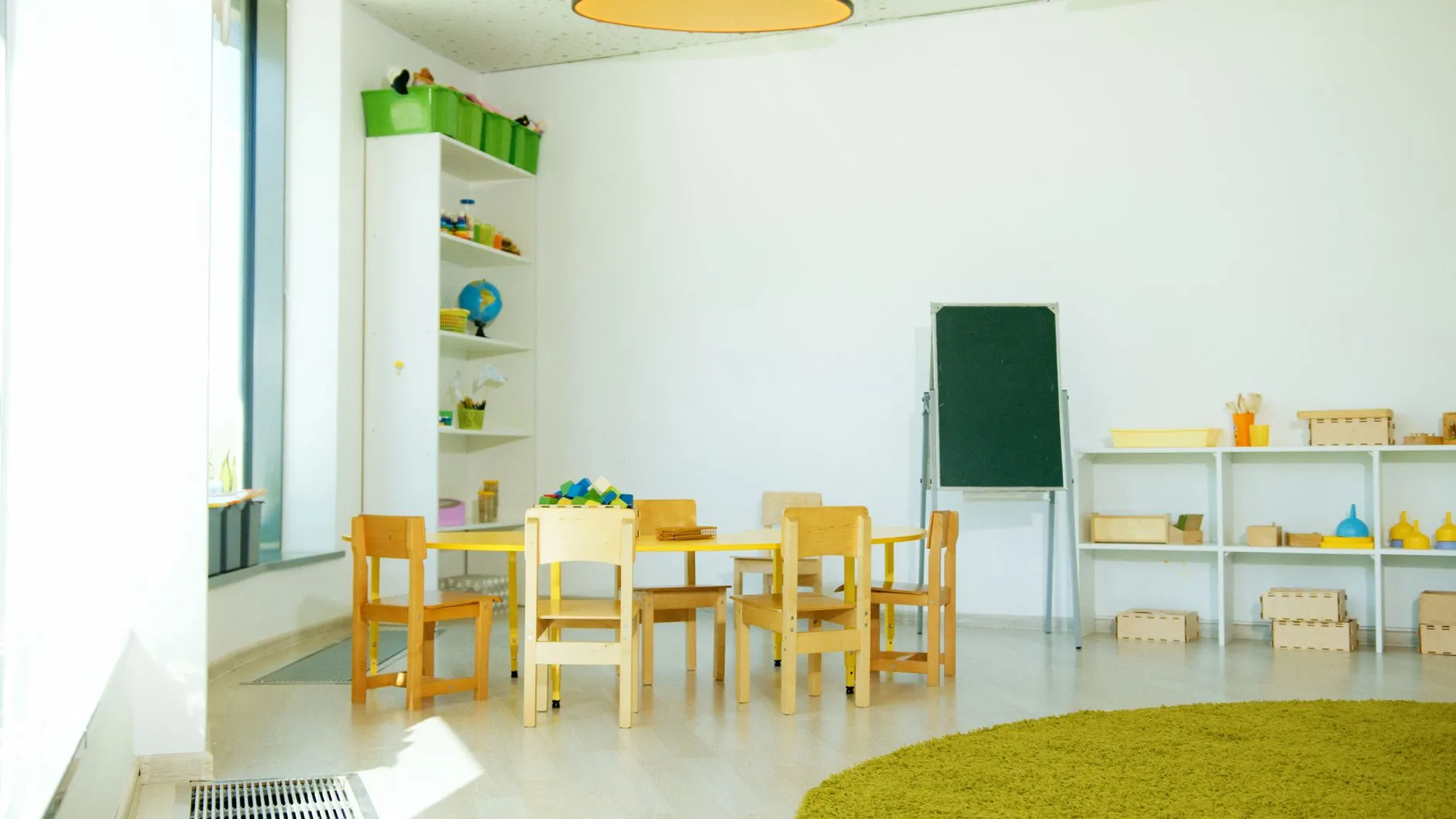 2025年幼教装备新规对益智玩具采购标准的影响分析正文配图 1